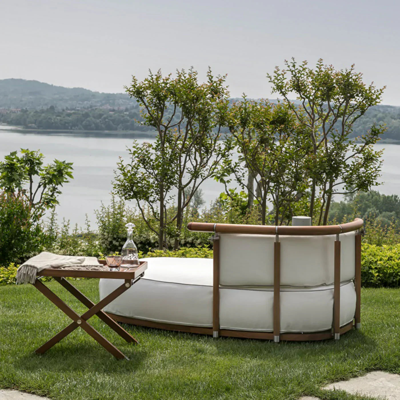 Riviera Chaise Lounge