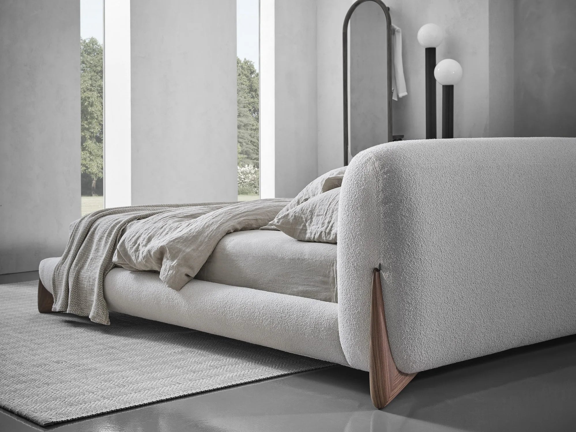 The Lamb Low Bed