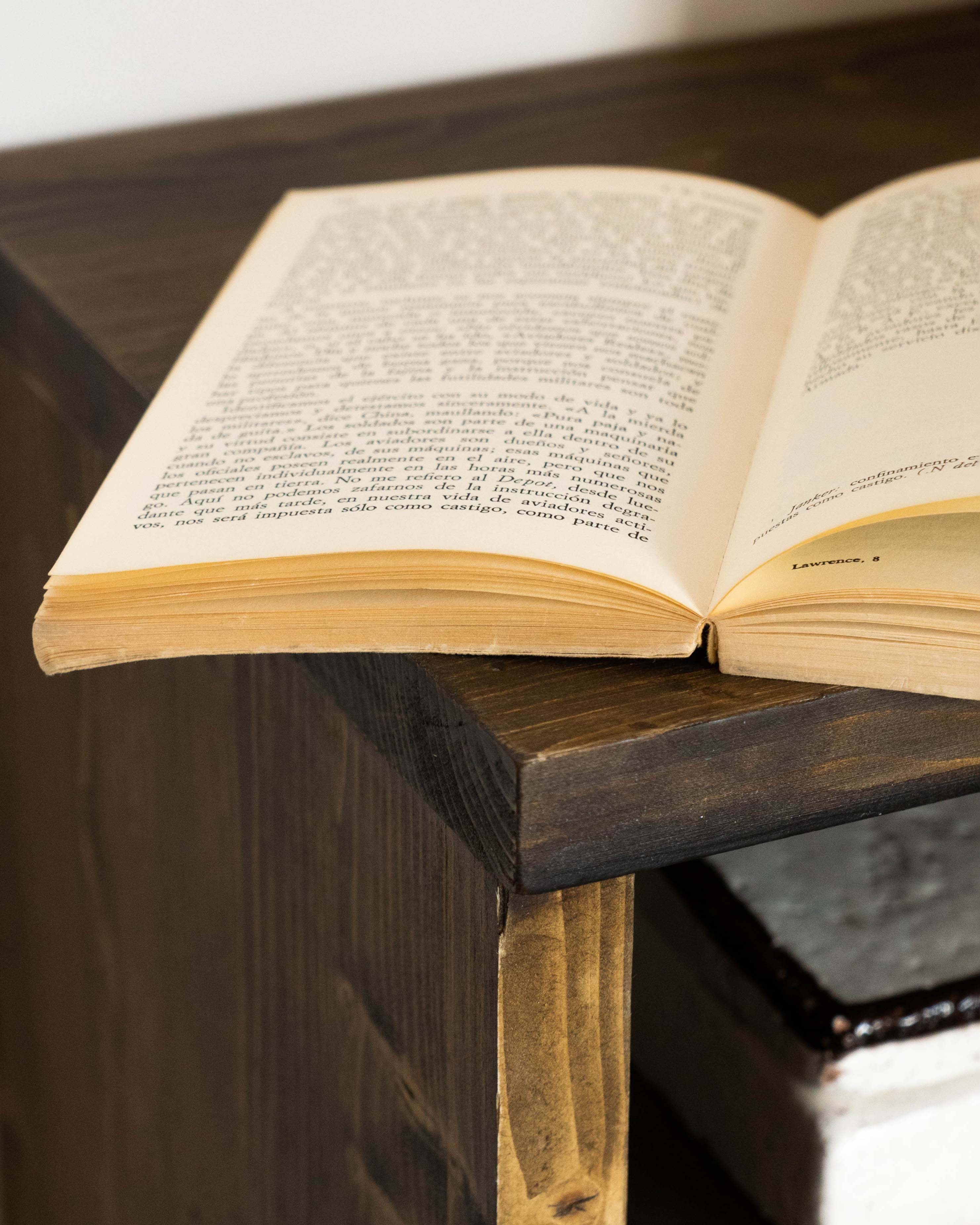 Liora Nightstand