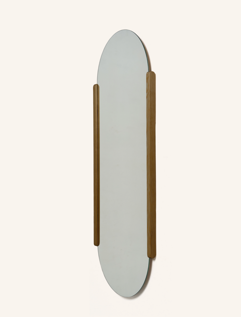 Lina Mirror