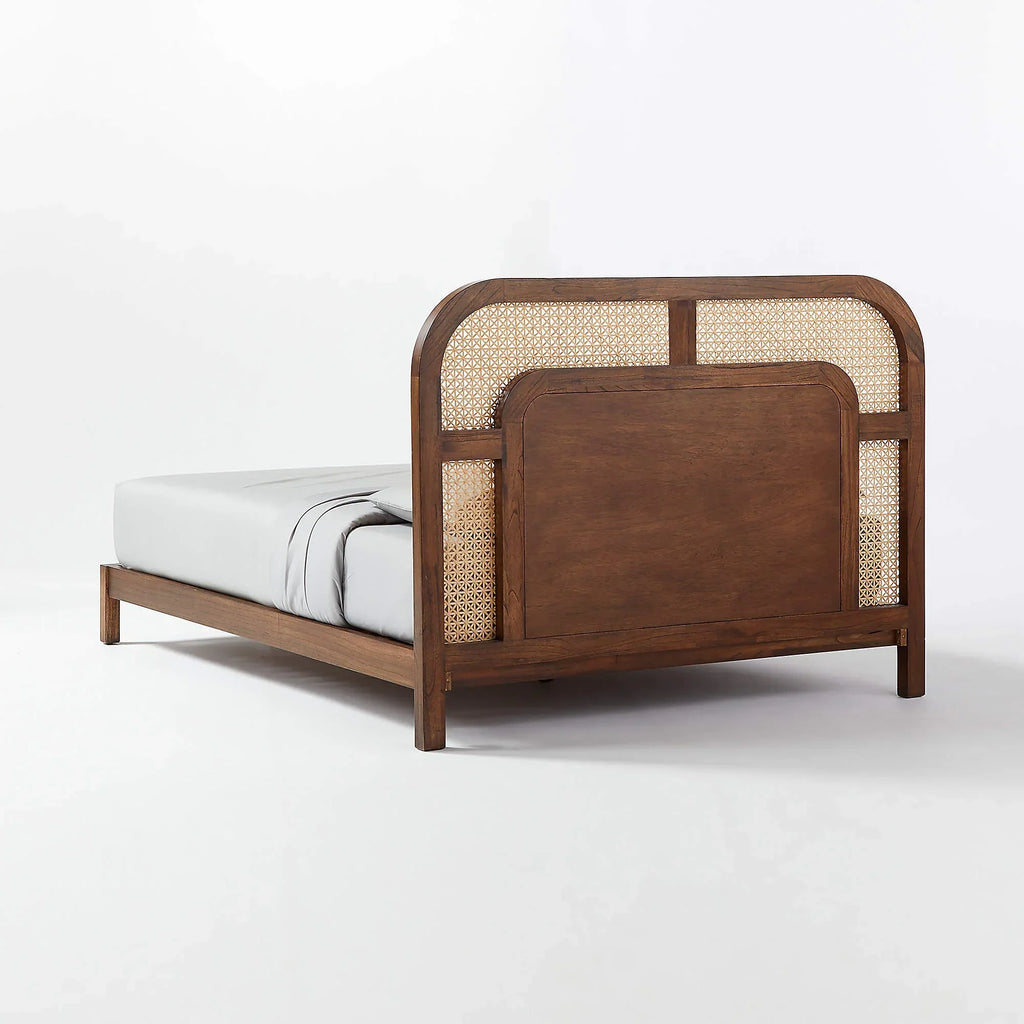 Canellé Bed