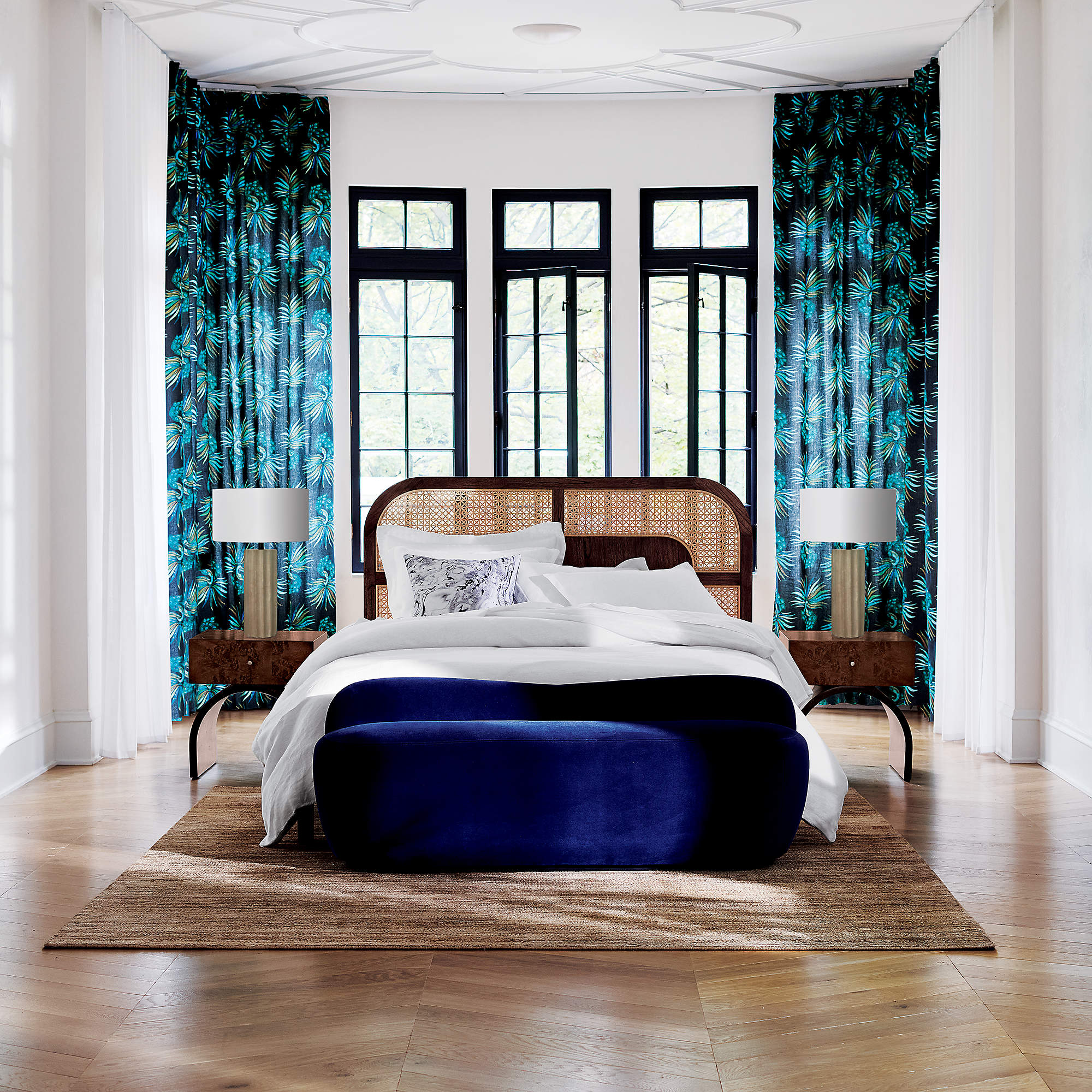 Canellé Bed