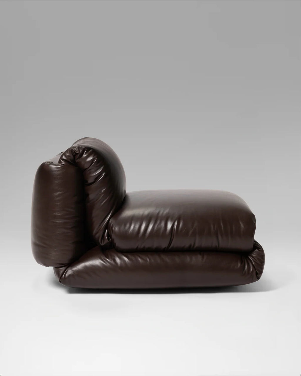 Lowe Chair