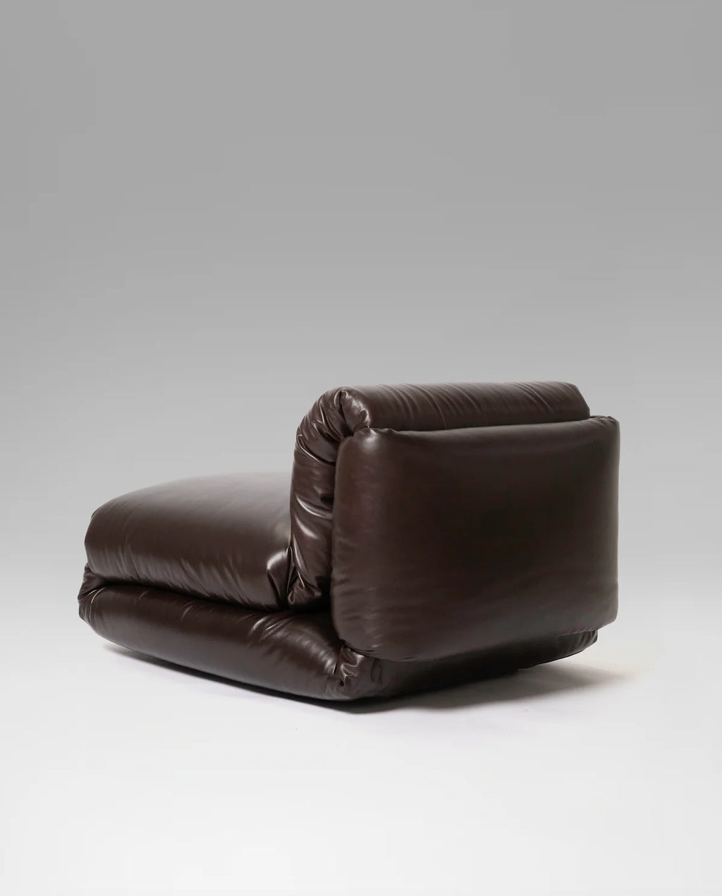 Lowe Chair