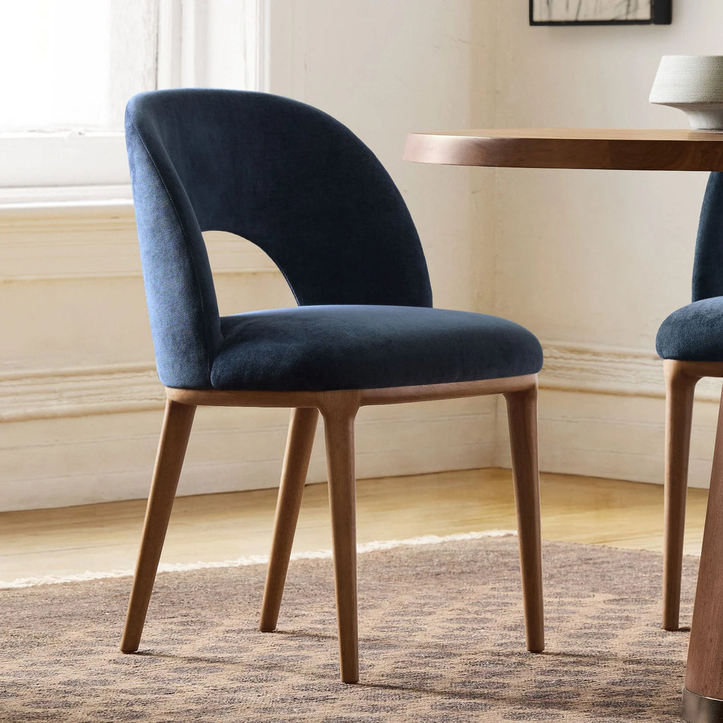Luna Curve Chair