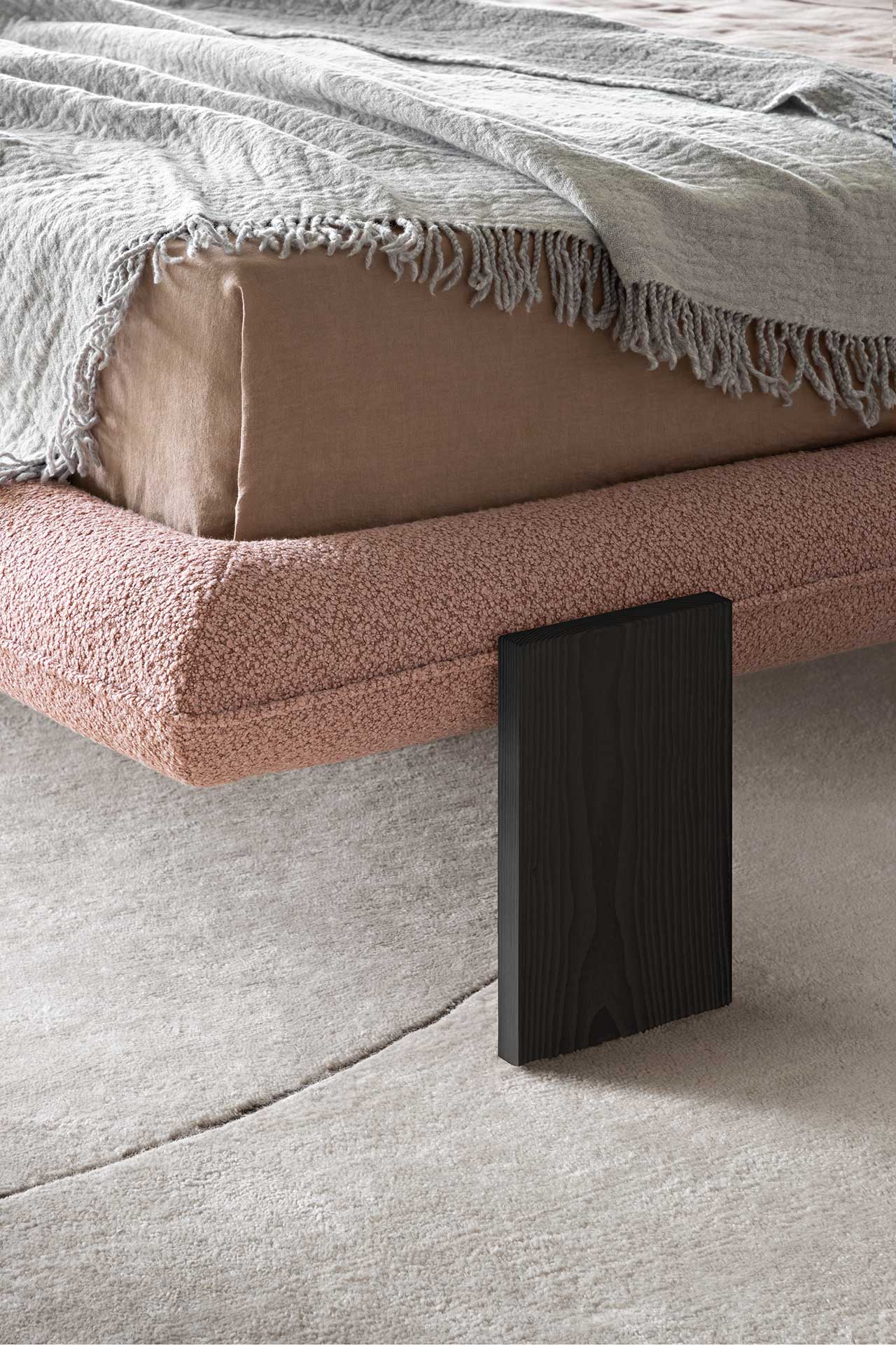 Wabi Bed